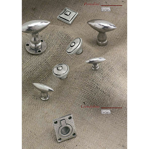 Moderner Möbelknopf - PERLA E INCUDINE - POMOLI PER MOBILI - Giara - klassisch / Stil / Metall