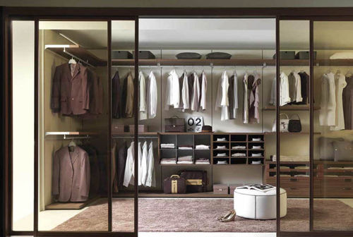 Begehbarer Kleiderschrank / Eck - LIBERA - Mobilform - modern / Glas / mit Schiebetür