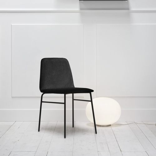 Stuhl / skandinavisches Design - BARDOT MET TU 0033 - Traba' - für den Innenraum / Stoff / Leder