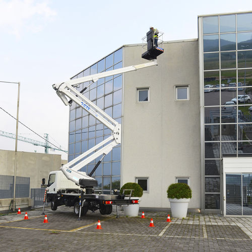 Hubarbeitsbühne für Baustellen - ZED 20.3 H - CTE - für Außenbereich / LKW-montiert