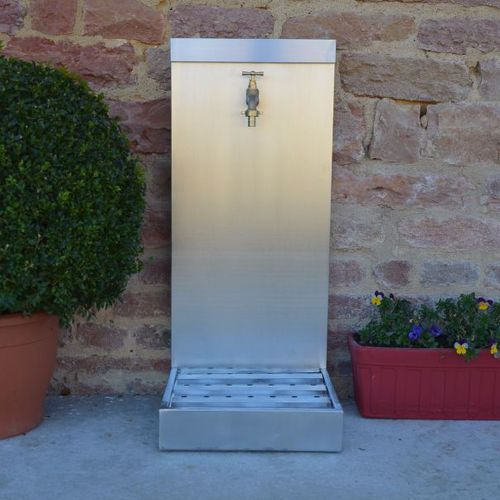 Garten-Springbrunnen - CAMPANULE - MISTERZINC - Zink / modern