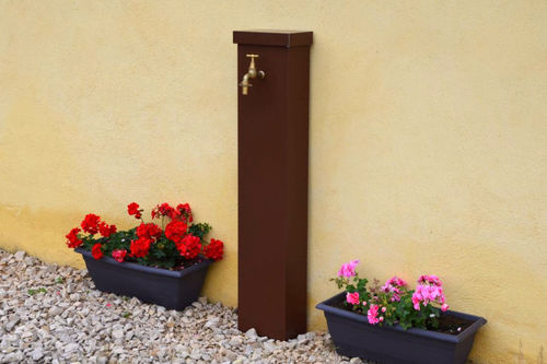 Garten-Springbrunnen - ANEMONE - MISTERZINC - Zink / modern