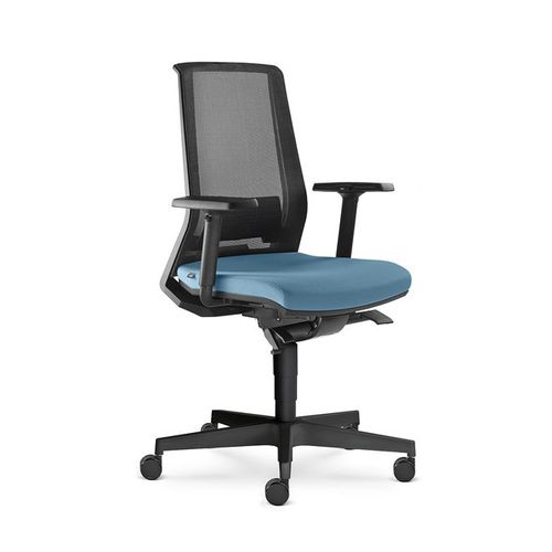 Moderner Bürostuhl - LOOK  - LD Seating s.r.o. - für den Innenraum / Netz / Gestell aus Nylon