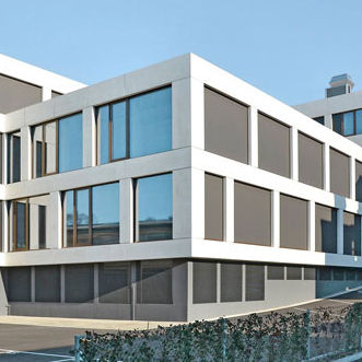 Paneel-Fassadenverkleidung - ECOMUR FLEX - Stahlton - Glasfaserbeton / glatt / Metalloptik