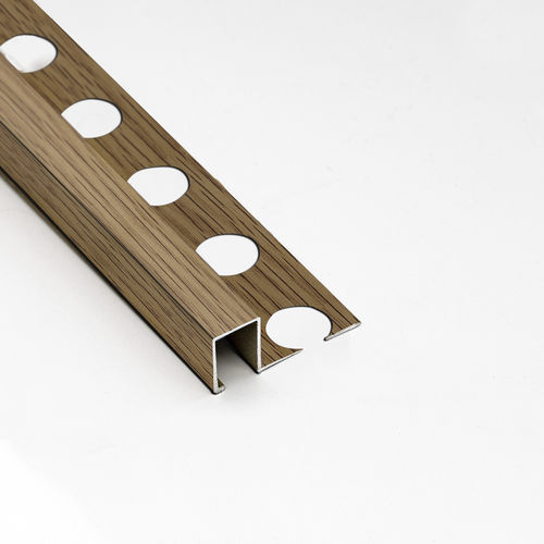 Aluminium-Abschlussprofil - WOOD | R12X10 - ALUMACER® - für Außeneckprofil / Rechteck / mit Holzleiste