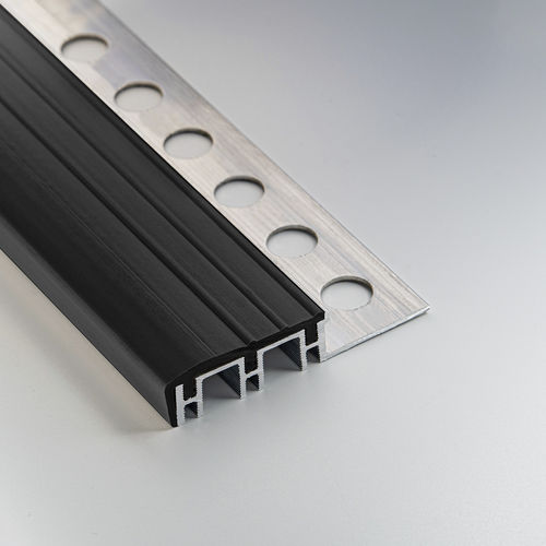 Aluminium-Abschlussprofil - 12X40 - ALUMACER® - Gummi / für Treppenstufen / silberfarben