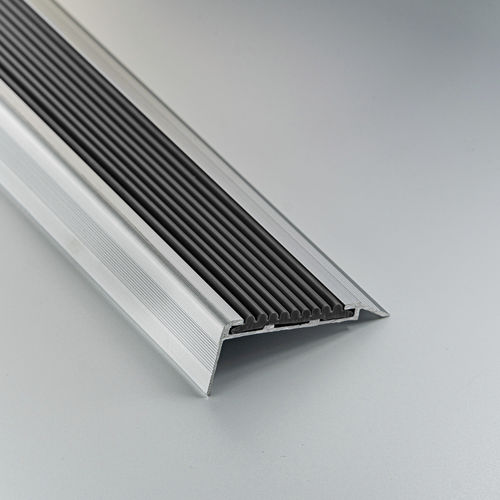 Gummi-Treppenkante - 21X47 - ALUMACER® - Aluminiumlegierung / rutschfest
