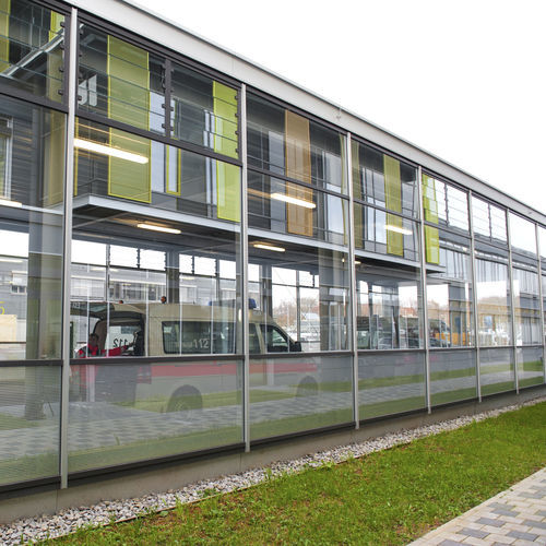 Lamellen-Sonnenschutzlamelle - S9-45&deg; - Hahn Lamellenfenster GmbH - Glas / für Fenster / vertikal