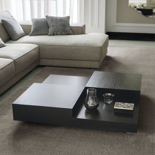 Moderner Couchtisch - LUKAS - Opera contemporary - Holz / quadratisch / für Hotels