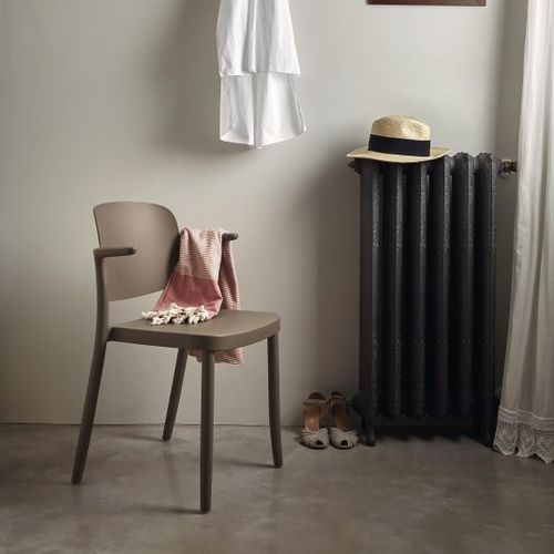 Moderner Stuhl - PIAZZA - Colos - für Außenbereich / für den Innenraum / Kunststoff