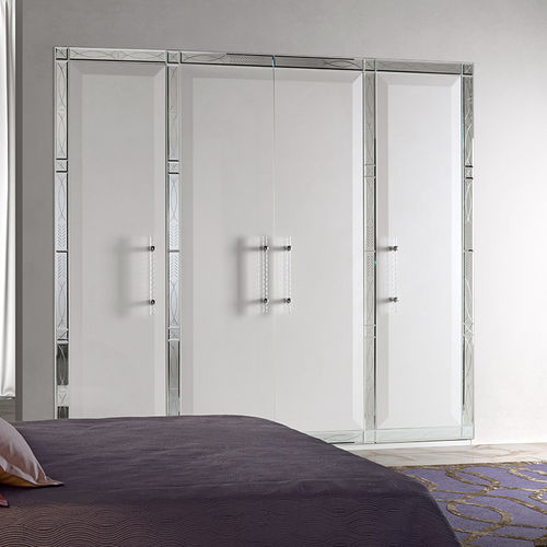 Klassischer Kleiderschrank - GDA02 - Prestige srl unipersonale - hochglanzlackiertes Holz / mit Schwingtür