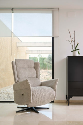 Moderner Relaxsessel - BONDU - Tapizados Acomodel Yecla sl - Polyurethanschaum / Synthetikfaser / Metall