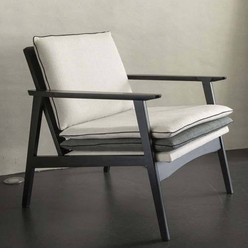Moderner Sessel - SCANDI - RALPH M. - Stoff / Holz / mit abnehmbarem Kissen