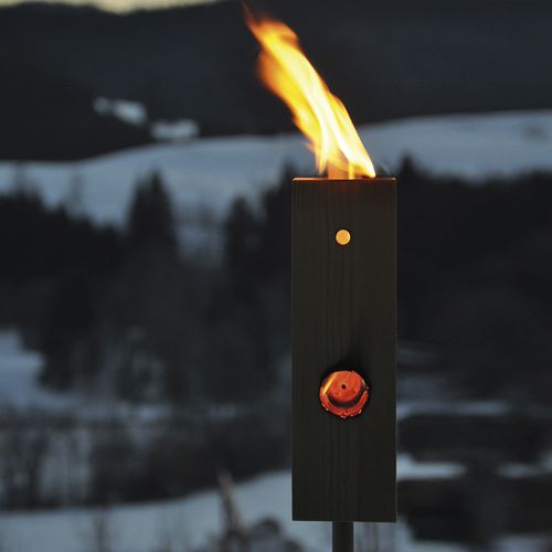 Bodenstehende Gartenfackel - SPEKTAKULUM - RAUMGESTALT