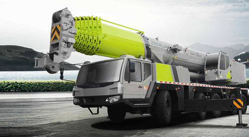 Hydraulikkran - ZAT1500 - Zoomlion International Trade Co., Ltd. - LKW-montiert / Offroader / für Hubanwendungen
