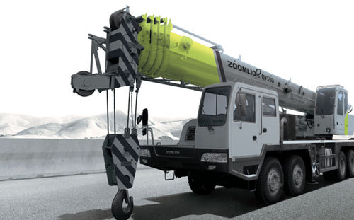 Auslegerkran - QY55D531.2R - Zoomlion International Trade Co., Ltd. - mobil / LKW-montiert / für Hubanwendungen