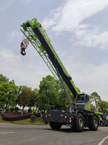 Hydraulikkran - ZRT600 - Zoomlion International Trade Co., Ltd. - mit Gummireifen / für Hubanwendungen