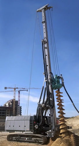 Dieselbetriebenes Bohrgerät - B275 XP-2 – CFA - CASAGRANDE - Foundation Division - drehbar / für Baustellen / Pfahl