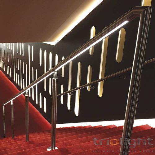 Edelstahl-Handlauf - Triolight - mit integrierter LED-Beleuchtung
