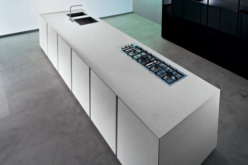 Moderne Küche - M7 - Minimal Cucine - Massivholz / lackiertes Holz / Naturstein