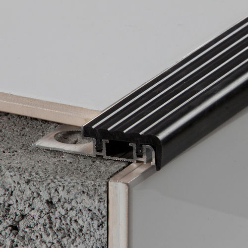 PVC-Abschlussprofil - EUROSTEP 222A  - Euroshrink - Aluminium / für Außeneckprofil / Stufenkante