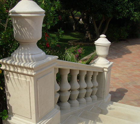 Natursteinbalustrade - Julipedra - Stab / für Außenbereich / für den Innenraum