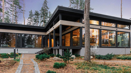 Modernes Haus - ZALIV 346 - Lumi Polar - modern / mit Terrasse / ebenerdig