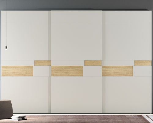 Moderner Kleiderschrank - ELIS - EMEDE - lackiertes Holz / Eiche / mit Schiebetür