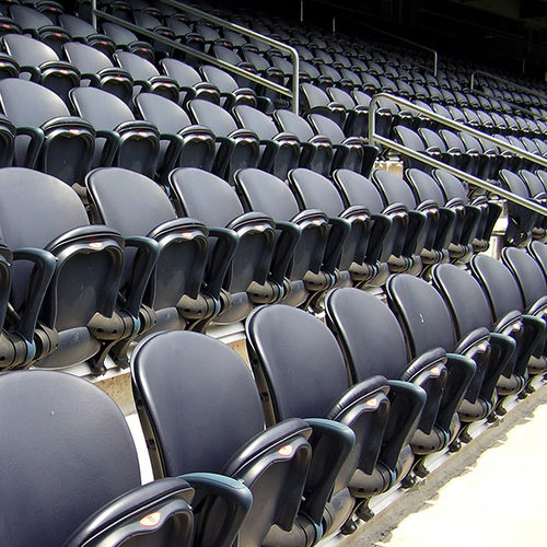 Versenkbare Sitztribüne - QUANTUM 850 VIP - Camatic Seating - Polypropylen