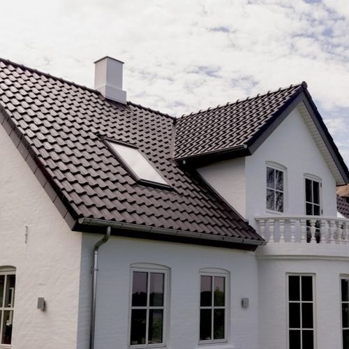 Flachdachziegel - RT 856 - Randers Tegl A/S - Ton / Großformat / schwarz