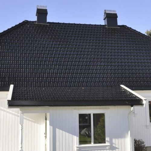 Flachdachziegel - RT 883 - Randers Tegl A/S - Ton / Großformat / schwarz
