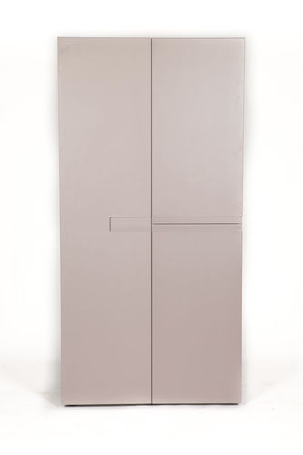 Moderner Kleiderschrank - SPOKE  - KD Stripes - Nussbaum / Esche / Sperrholz