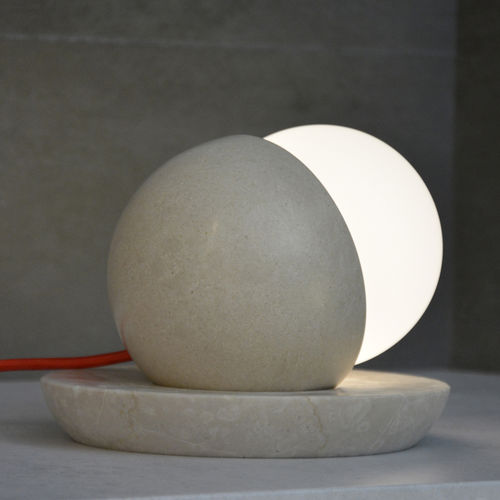 Tischlampe - LUNA - Hi Project srl - Brillamenti - geblasenes Glas / Stein / originelles Design