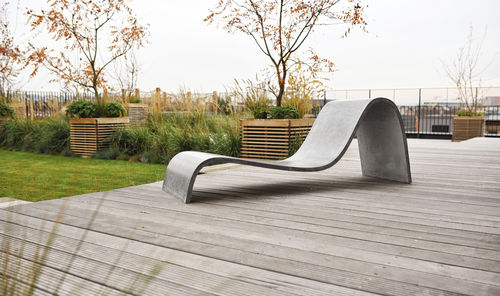 Moderne Sonnenliege - ZEPHYR - Gravelli - Beton
