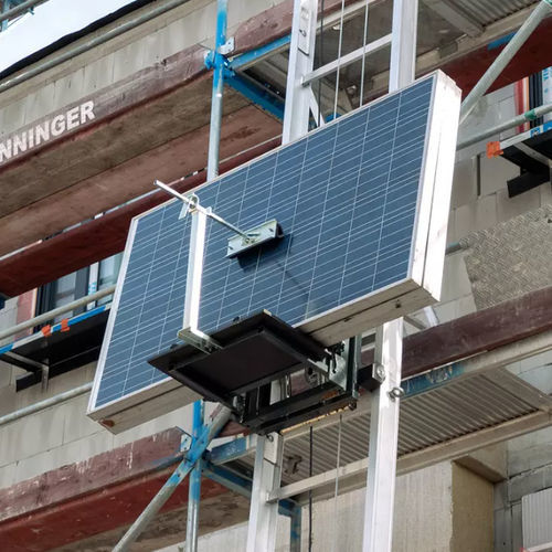 Platzsparender Lastenaufzug - Top-Lift - Böcker Maschinenwerke GmbH - für Baustellen