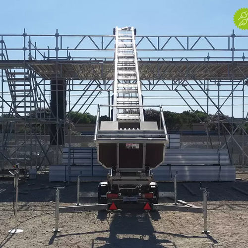Lastenaufzug für Baustellen - Junior G - Böcker Maschinenwerke GmbH