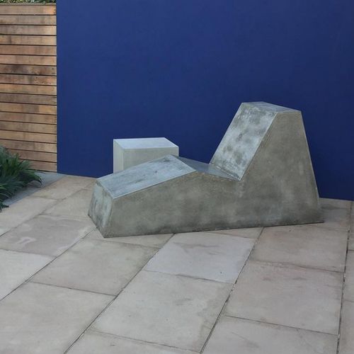 Moderne Sonnenliege - TAKE A NAP - Living Concrete Ltd - Beton / für den Innenraum