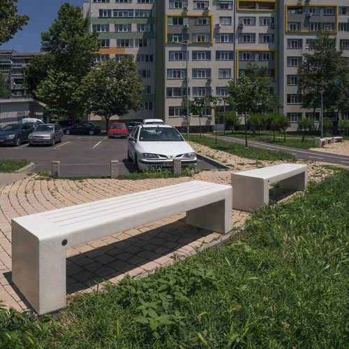 Moderne Bank für den öffentlichen Raum - 211 - Encho Enchev - ETE - Hochleistungsbeton / Faserbeton / Stahlbeton