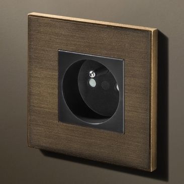 Wandmontierte Steckdose - VOID - Lithoss - Aufputz / Edelstahl / modern