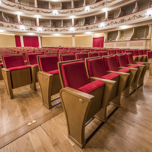 Moderner Auditoriumsessel - LEGNANO - Cinearredo Italia - Stoff / Esche / klappbar