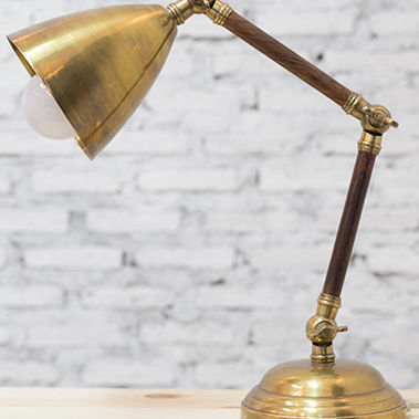 Tischlampe - Wickeder Westfalenstahl GmbH - Stahl / Messing / modern