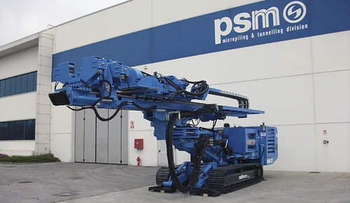 Dieselbetriebenes Bohrgerät - SM-22  - SOILMEC S.P.A. - drehbar / umgekehrte Drehrichtung / für Baustellen