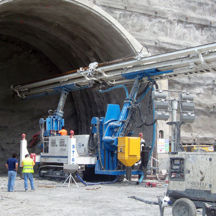 Dieselbetriebenes Bohrgerät - ST-60  - SOILMEC S.P.A. - elektrisch / Imlochhammer / Imloch