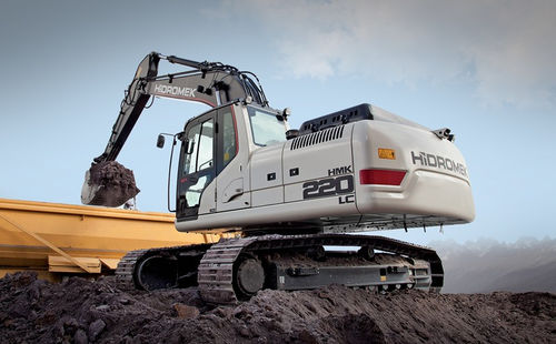 Bagger auf Raupen - HMK 220 LC  - HIDROMEK - kompakt / mit geringem Treibstoffverbrauch / ergonomisch