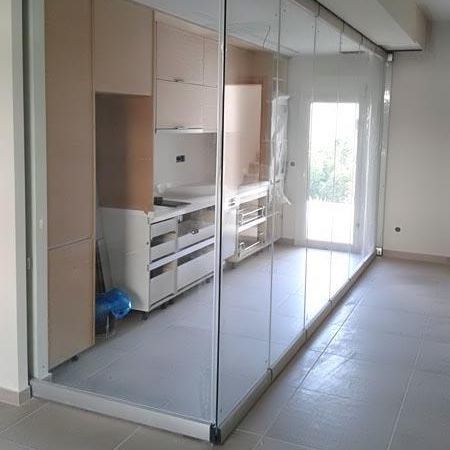 Kristall-Raumteiler - KALLITHEA - Atrio Glass Doors - für Gewerbegebrauch / für den Innenraum