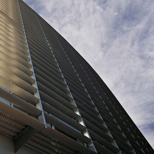 Aluminium-Sonnenschutzlamelle - LEVANTE 120 - Persax - für Fassaden / für Fenster / horizontal