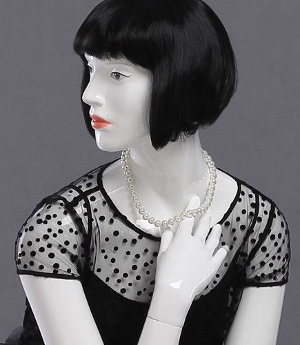 Frau-Schaufensterpuppe - SIREN - CNL mannequins - realistisch / sitzend