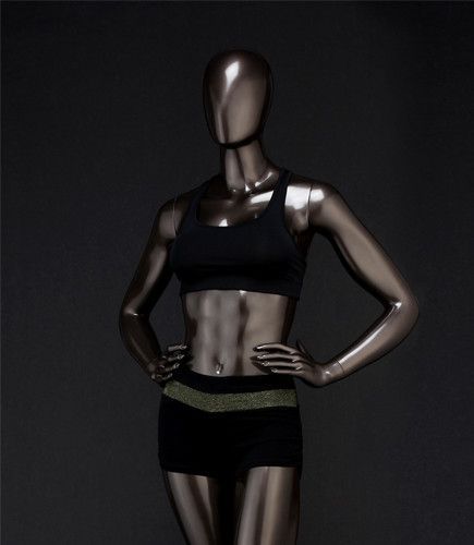 Frau-Schaufensterpuppe - ATHLETIC - CNL mannequins - sportlich