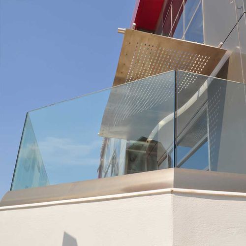 Glasgeländer - SB 1412 - Salinox - Aluminium / Glasplatten / für den Innenraum