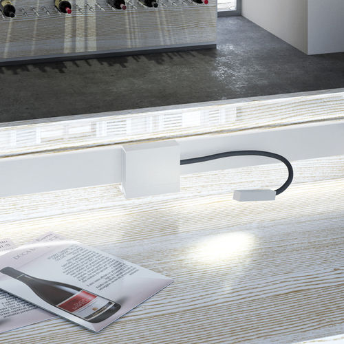Moderne Wandleuchte - NUO - Letroh - für den Innenraum / Metall / LED